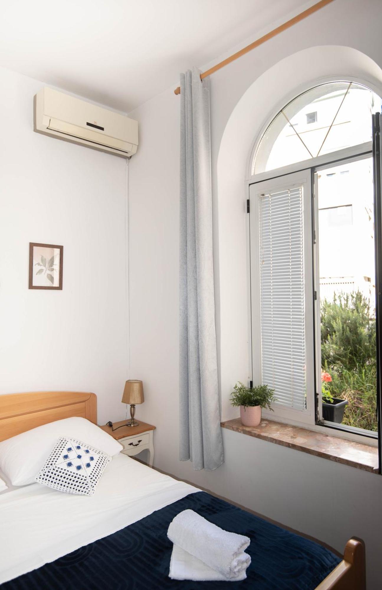 Апартаменты Apartman Kata Сплит Экстерьер фото